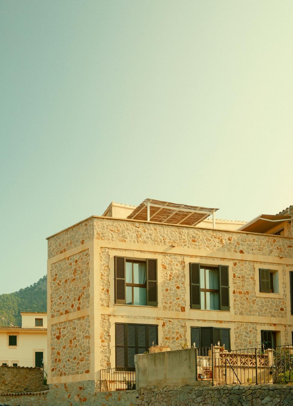 Green building materials